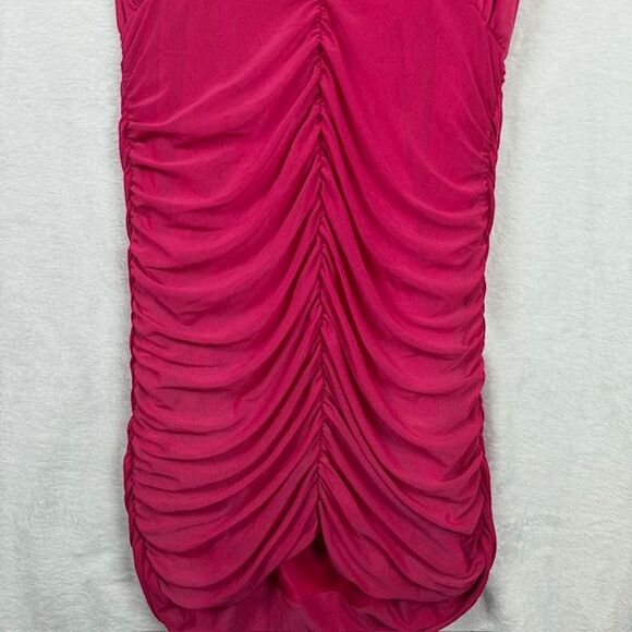 Pretty Little Thing Pink Mesh Extreme Plunge Ruched Bodycon Dress Halter Size 4 - Picture 3 of 12